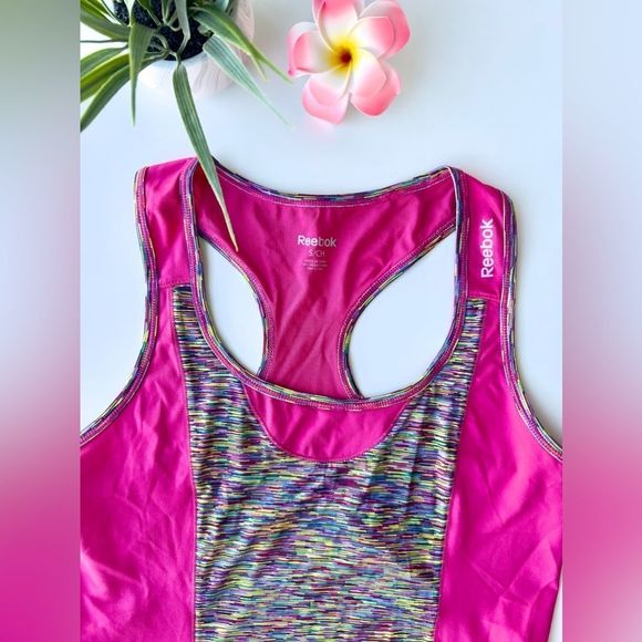 REEBOK Training Top - Picture 3 of 3